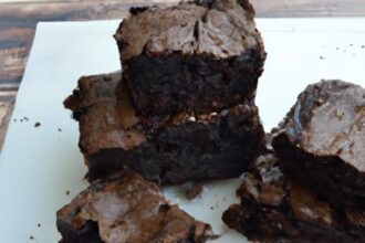 Decadent Almond Flour Keto Brownies: Guilt-Free Indulgence