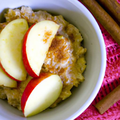 Warm Up Your Mornings with Cinnamon Apple Oatmeal Delight