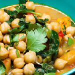 Savor the Flavors: Chickpea & Spinach Indian Curry Recipe