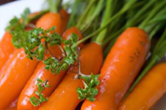 Sweet & Savory: The Perfect Honey Glazed Carrots Recipe